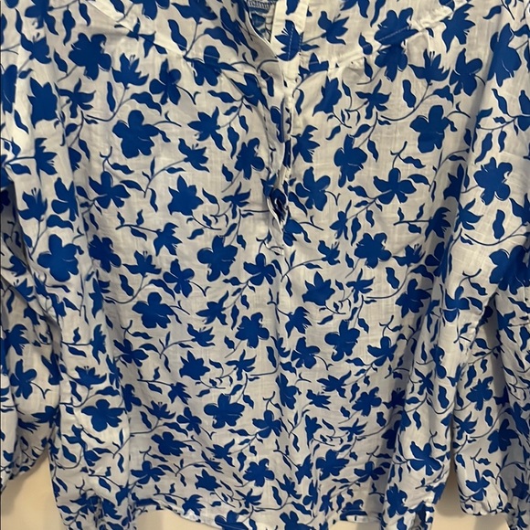 Caslon Blue and White 3/4 Sleeve Blouse with Mandarin Collar - Picture 5 of 8